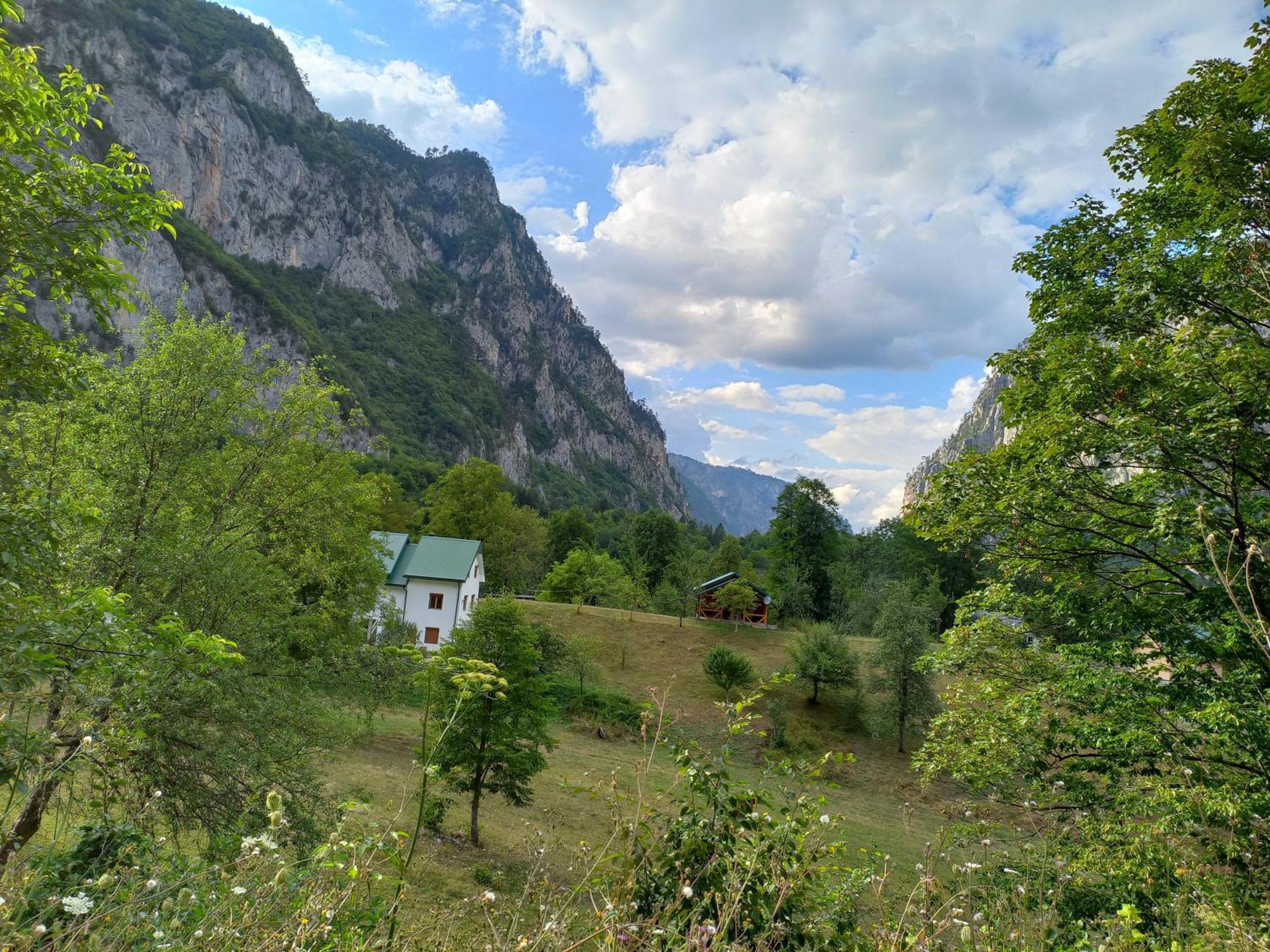 Vila Montana Dobrilovina Exterior foto