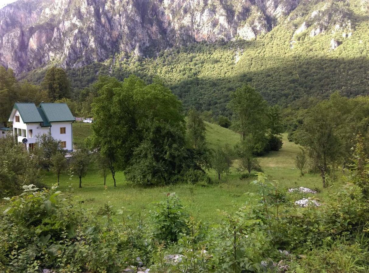 Vila Montana Dobrilovina Exterior foto